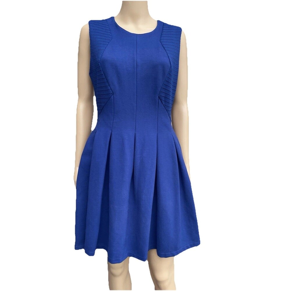Sz Medium Bcbgmaxazria Blue Fit & Flare Dress